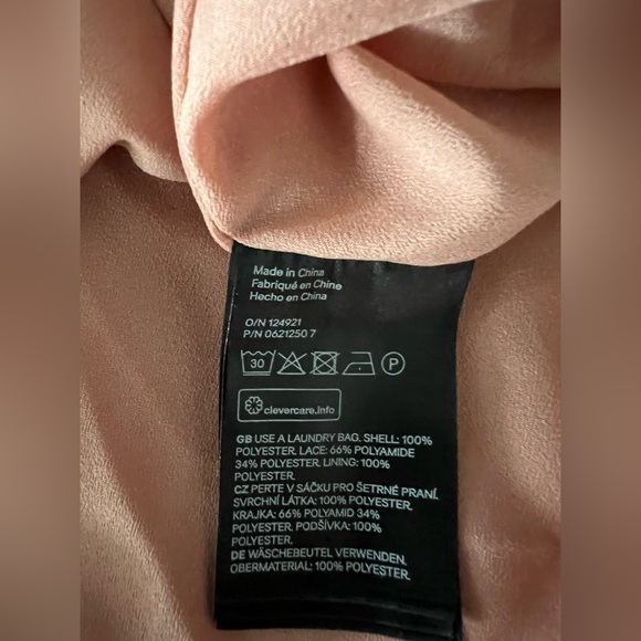 Womens H&M silky satin long powder pink dress Sz 10 - Picture 12 of 14